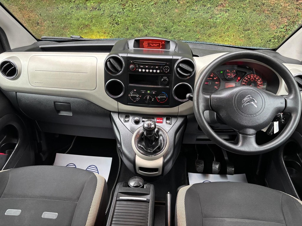 View CITROEN BERLINGO 1.6 HDi XTR