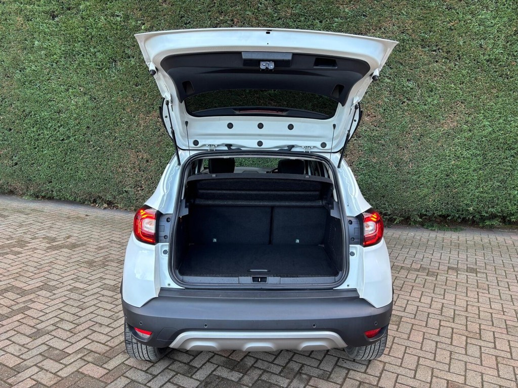 RENAULT CAPTUR