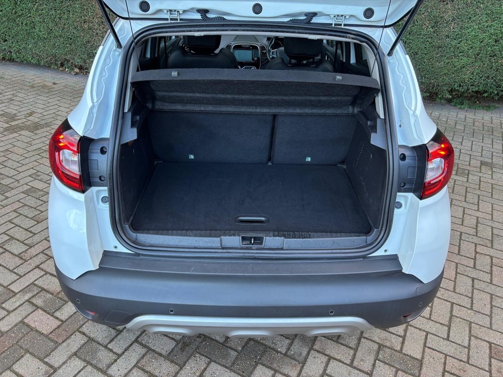 RENAULT CAPTUR