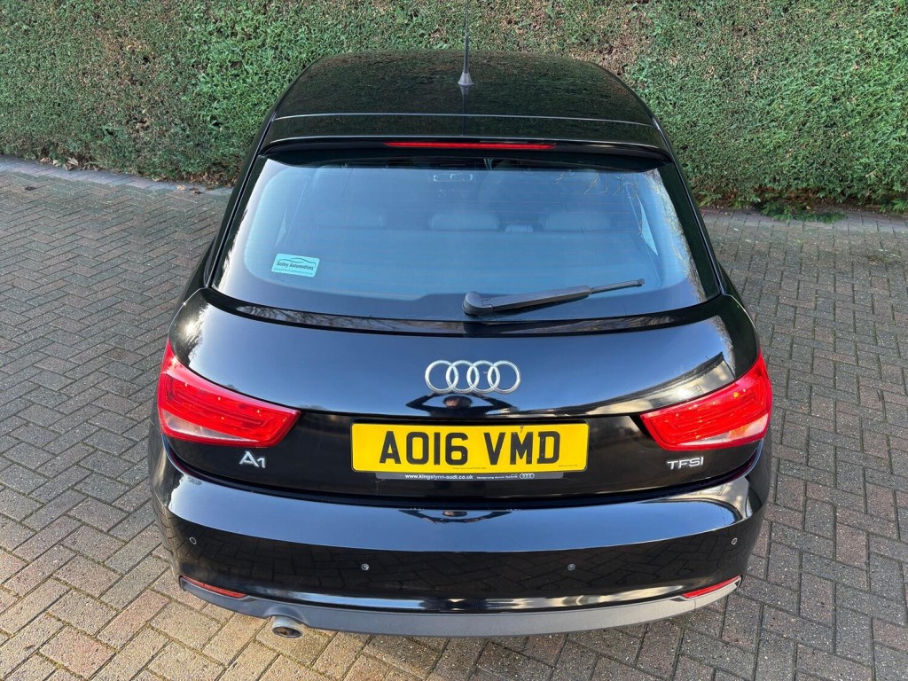 AUDI A1