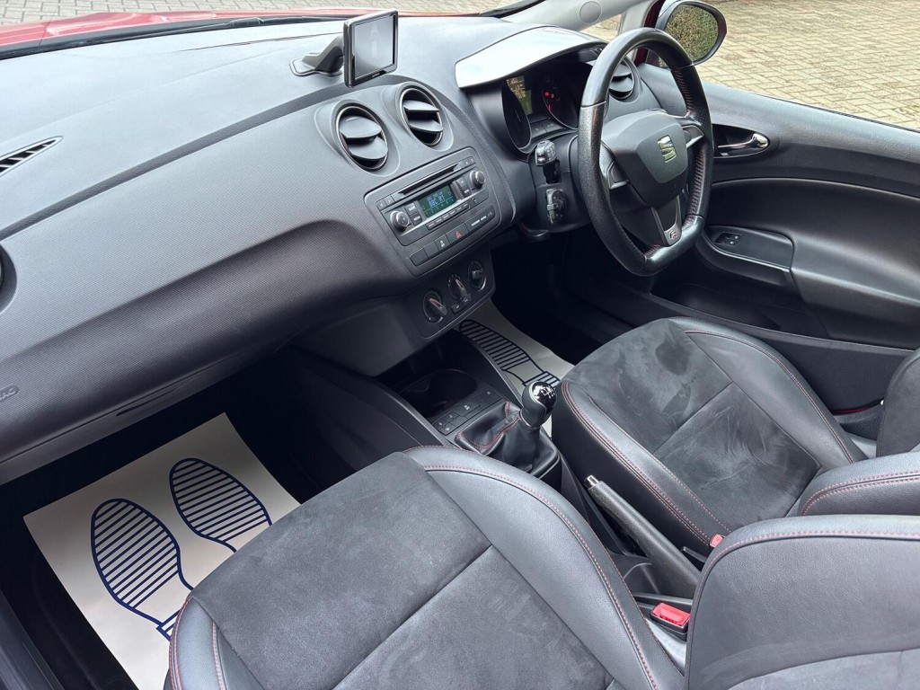 SEAT IBIZA
