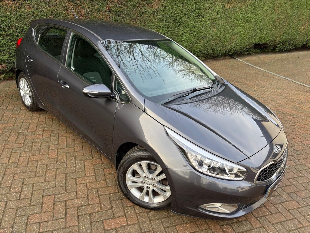 View KIA CEED 1.6 GDi EcoDynamics 2