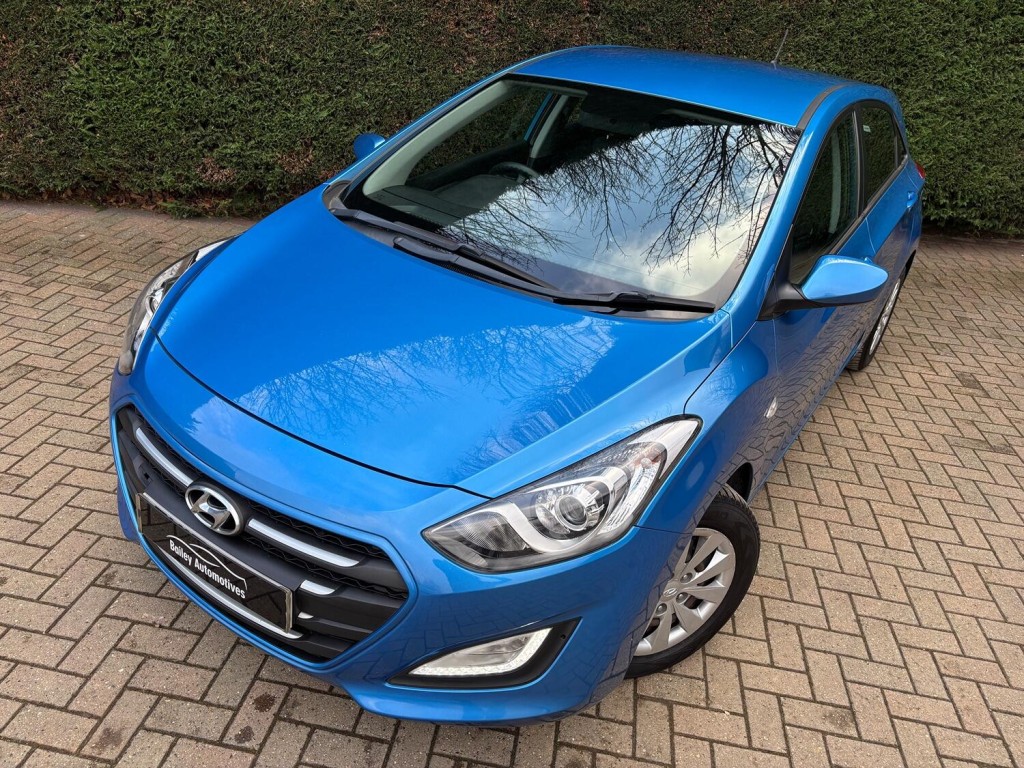 View HYUNDAI I30 1.4 Blue Drive S