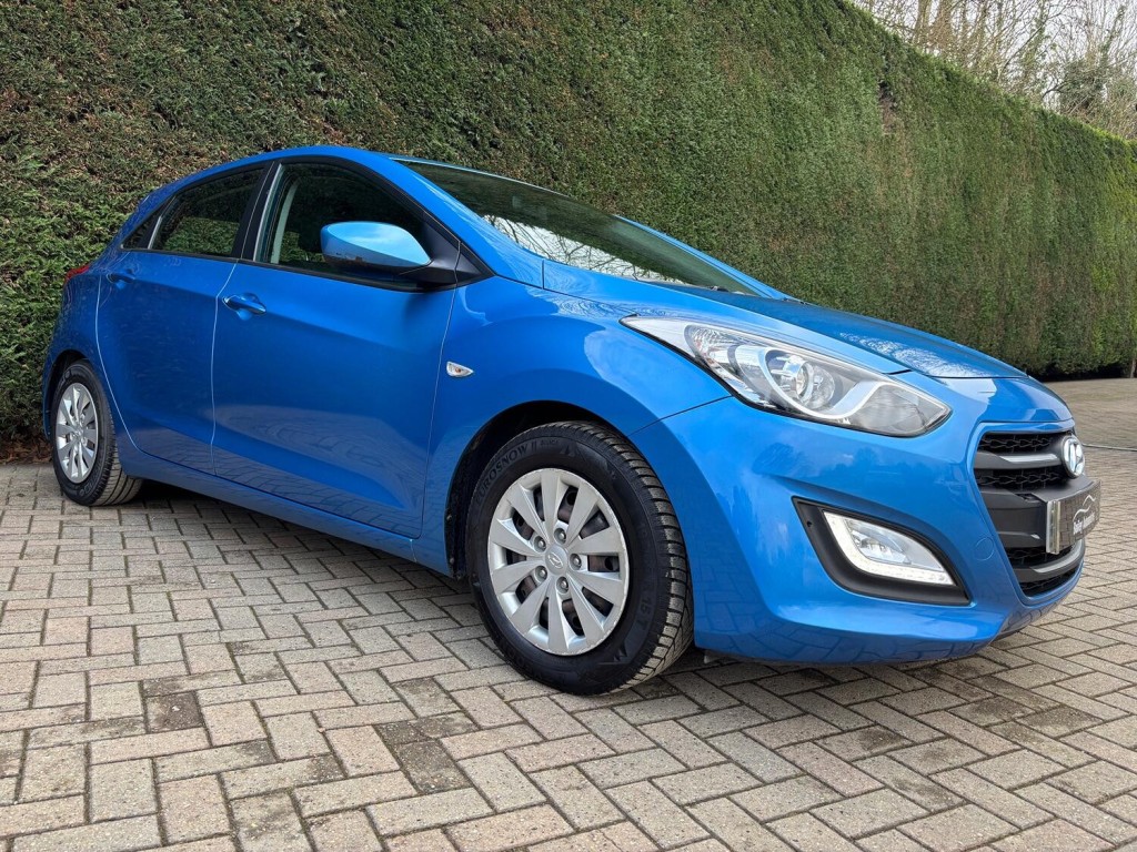 HYUNDAI I30