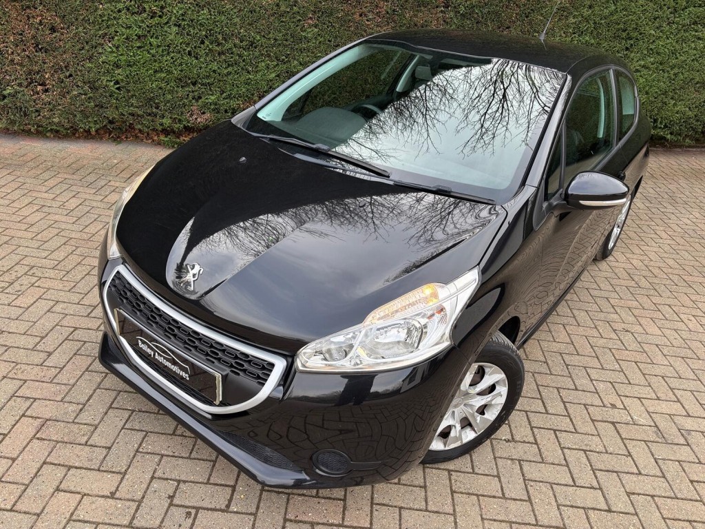 View PEUGEOT 208 1.4 HDi Access+