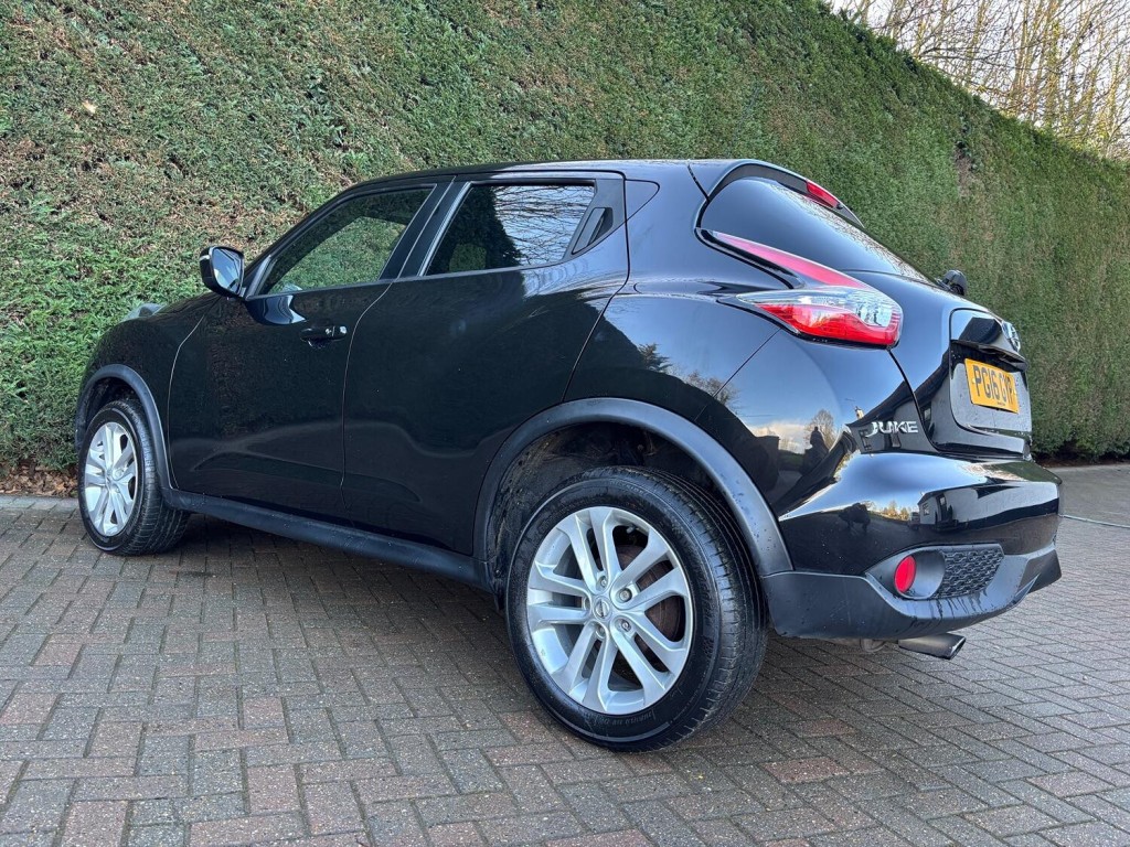 NISSAN JUKE