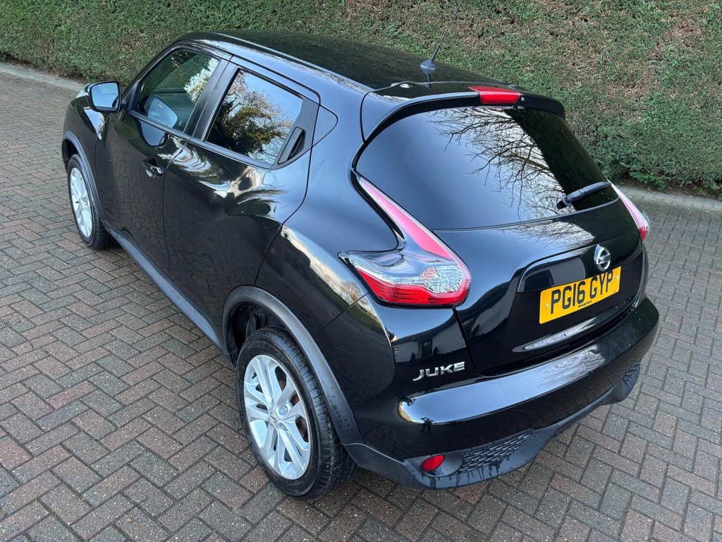 NISSAN JUKE
