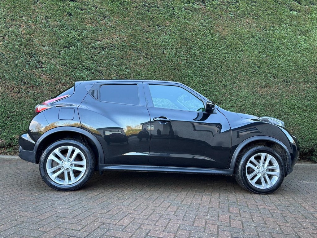 NISSAN JUKE