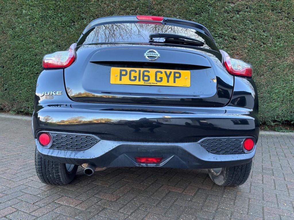 NISSAN JUKE
