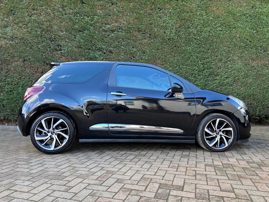DS AUTOMOBILES DS 3