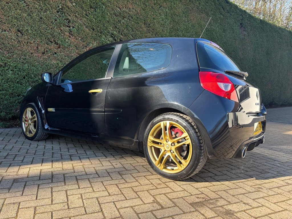 RENAULT CLIO