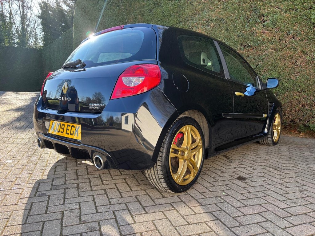 RENAULT CLIO