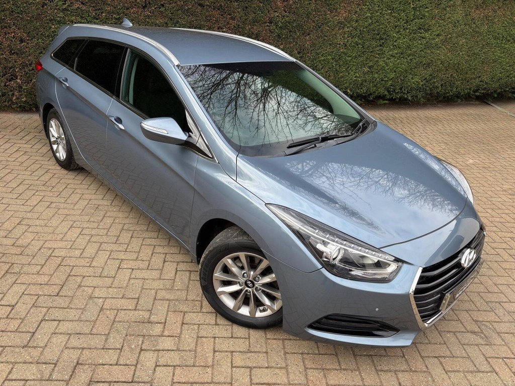 HYUNDAI I40