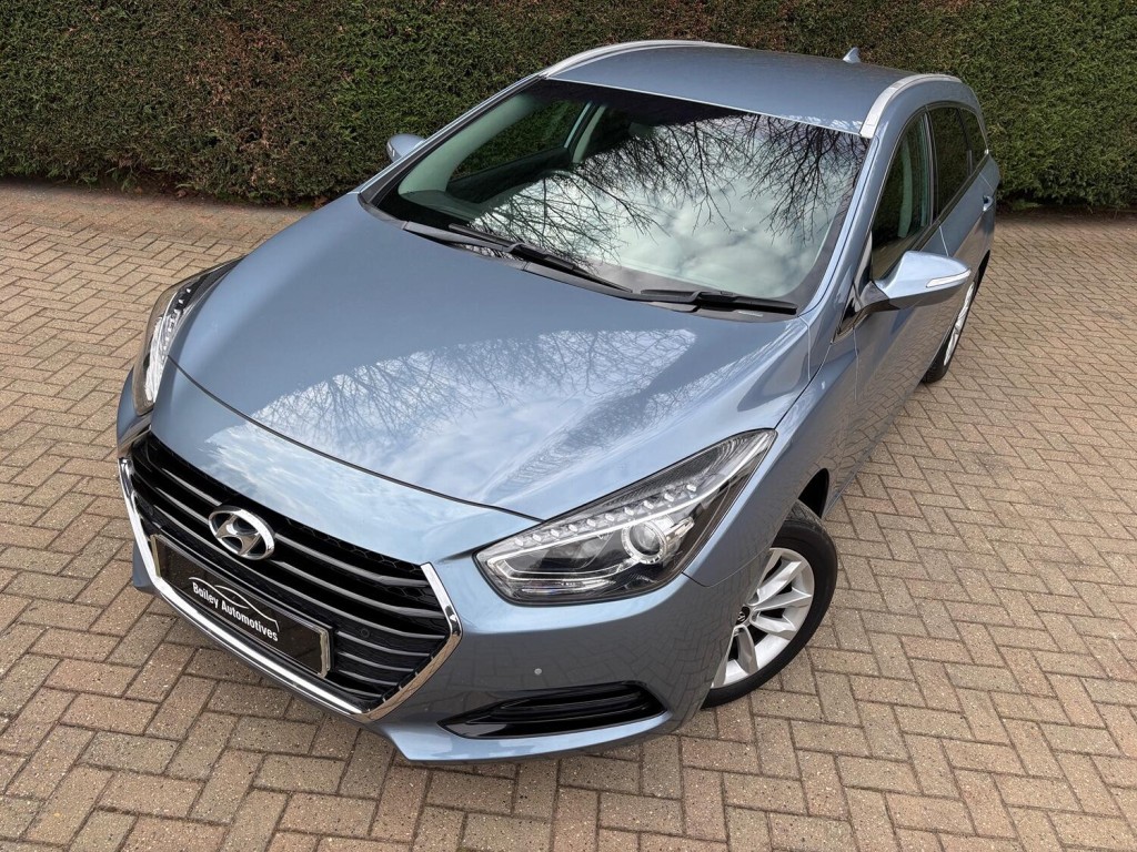 HYUNDAI I40