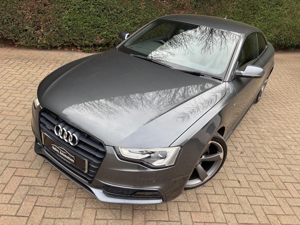 View AUDI A5 2.0 TDI Black Edition