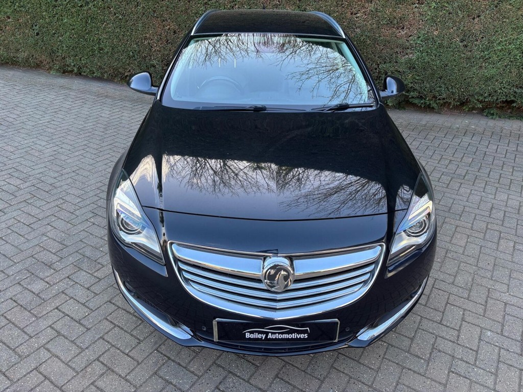 VAUXHALL INSIGNIA