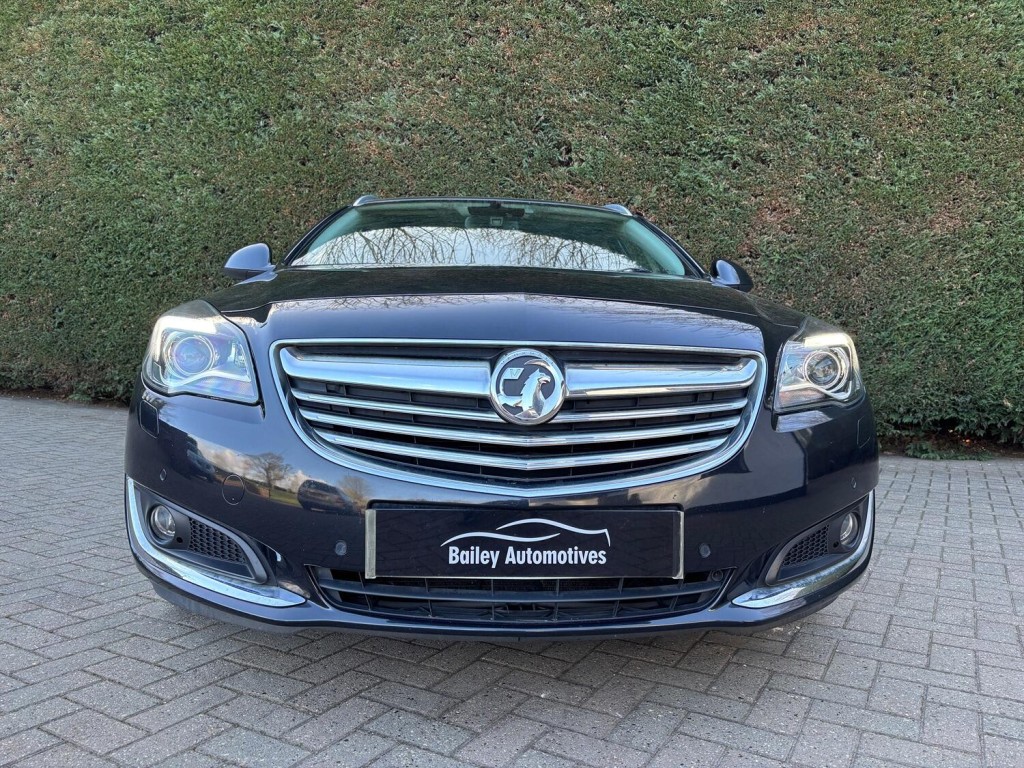 VAUXHALL INSIGNIA