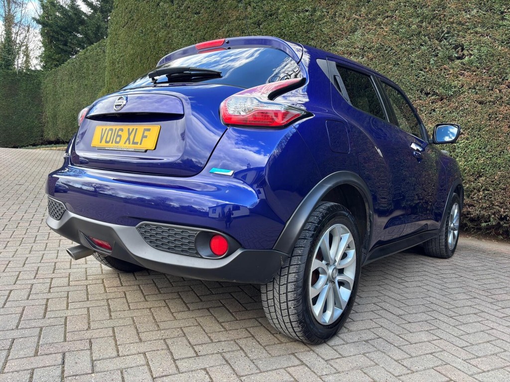 NISSAN JUKE