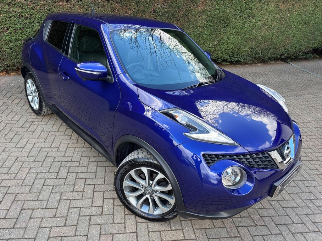 View NISSAN JUKE 1.5 dCi Tekna
