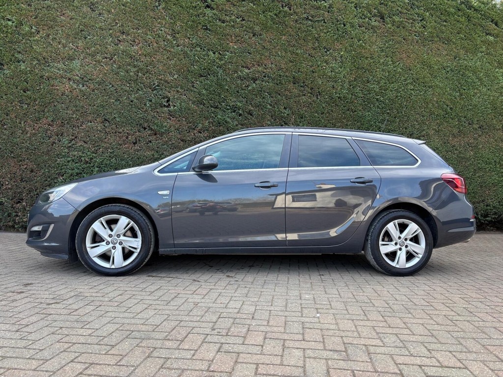 VAUXHALL ASTRA