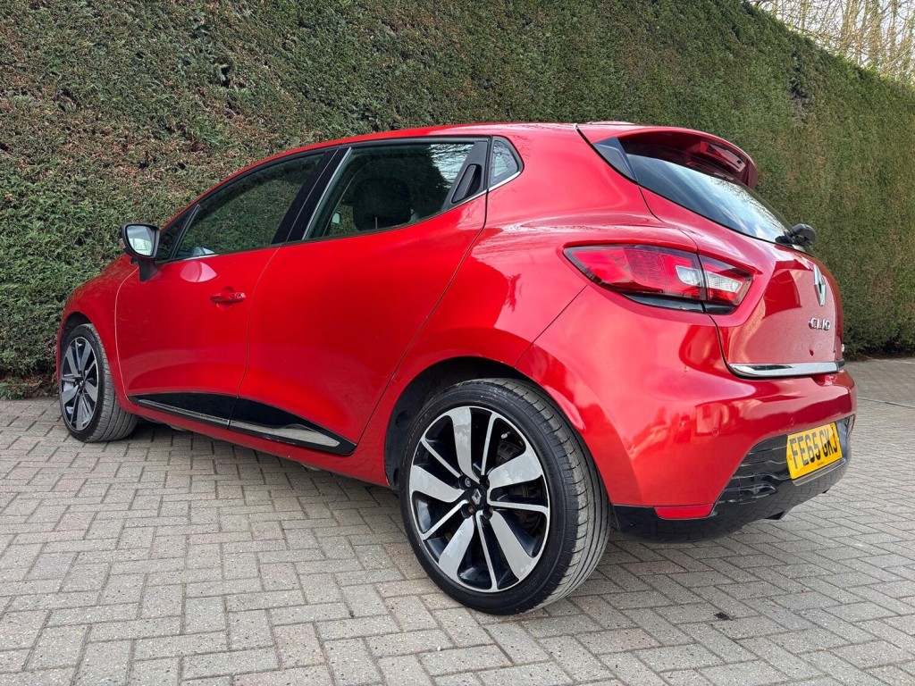 RENAULT CLIO