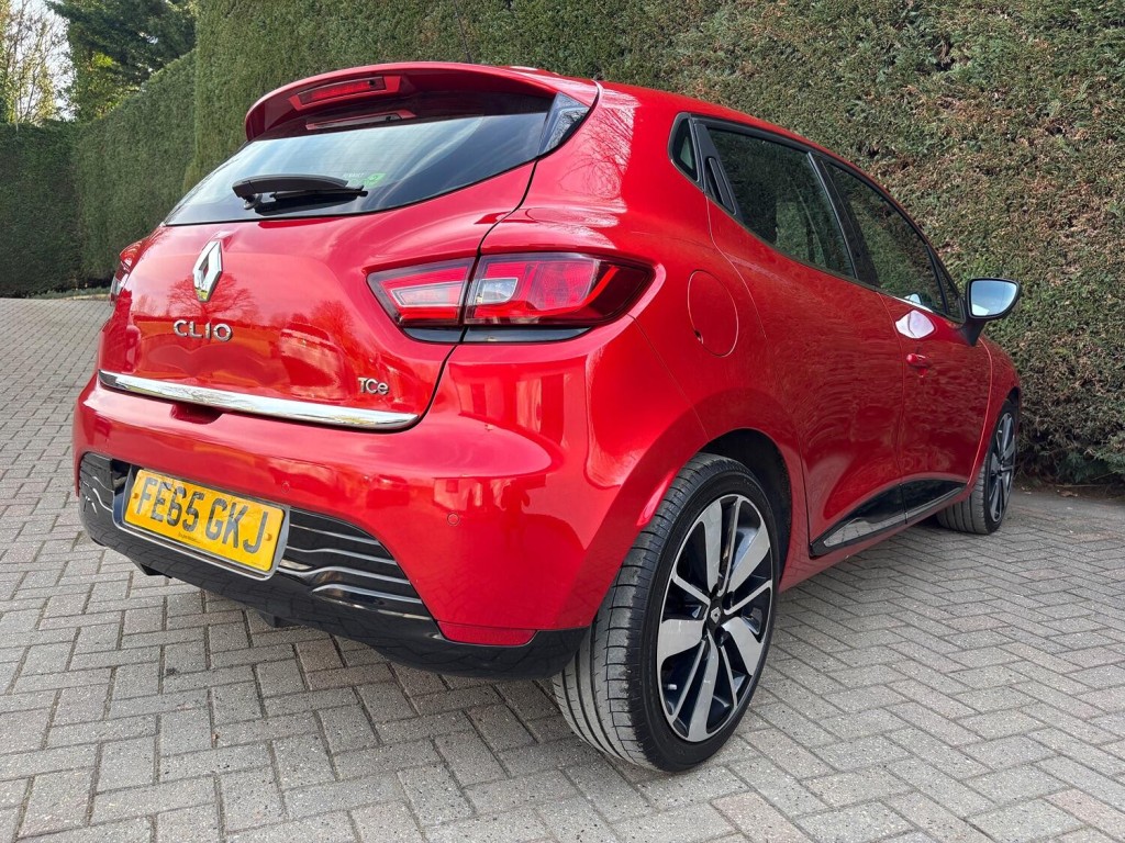 RENAULT CLIO