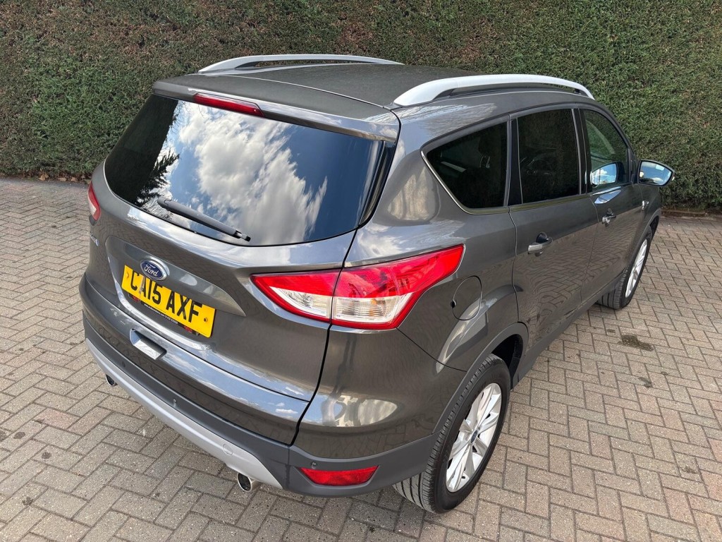 FORD KUGA