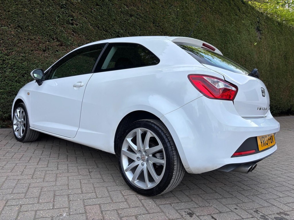 SEAT IBIZA