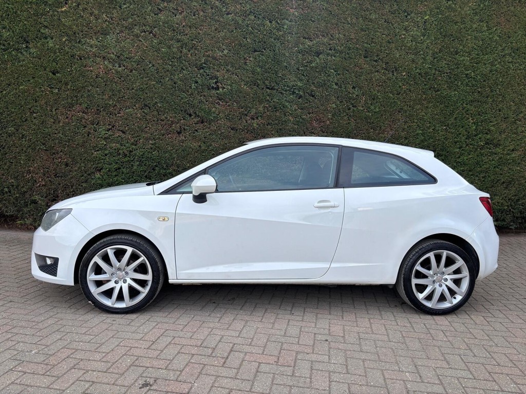 SEAT IBIZA