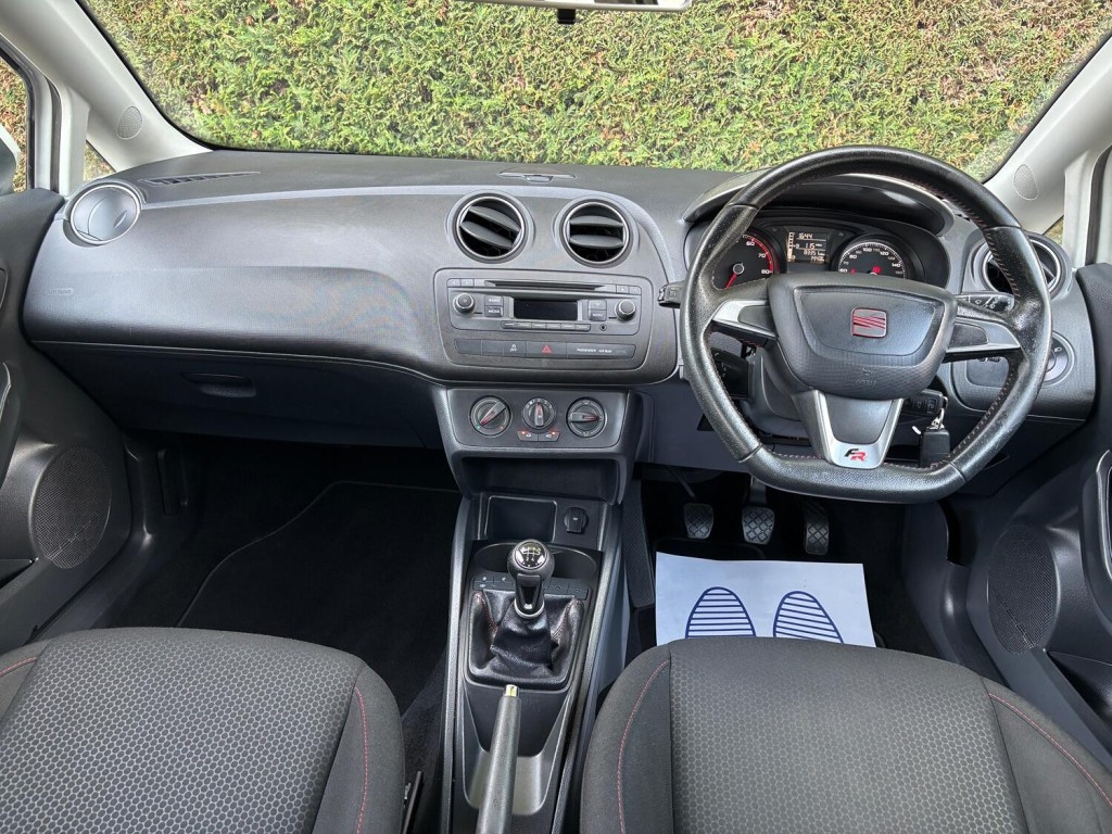 View SEAT IBIZA 1.2 TSI FR
