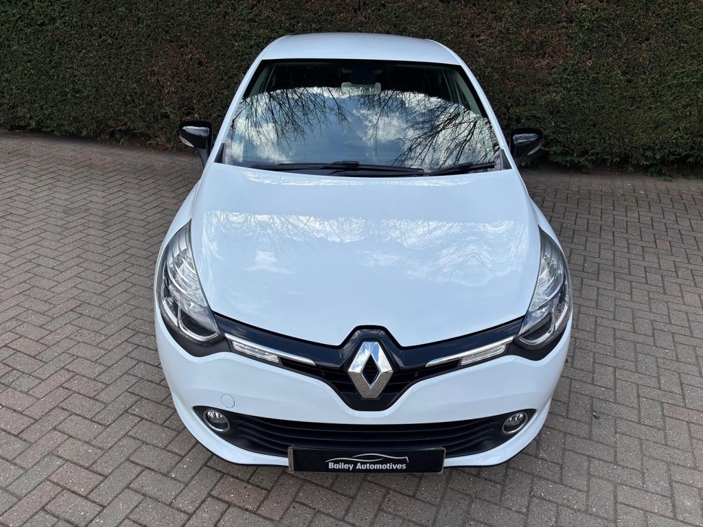 RENAULT CLIO