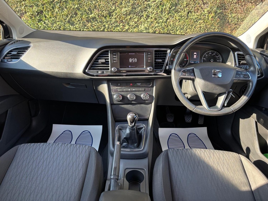 View SEAT LEON 2.0 TDI CR SE