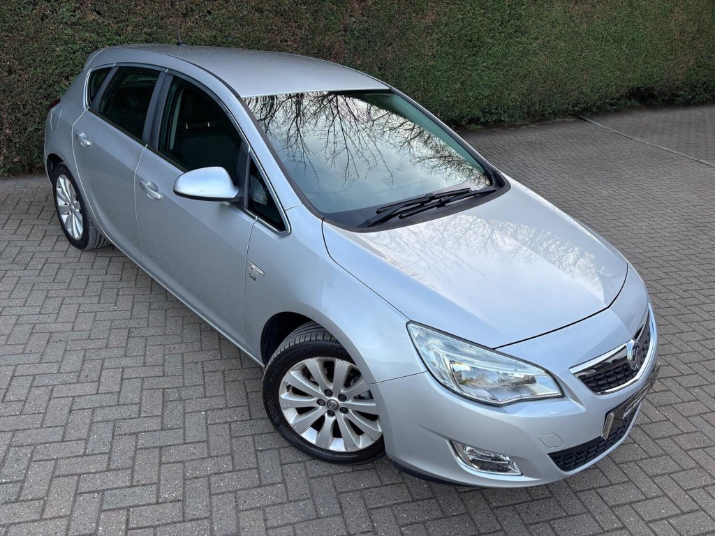 View VAUXHALL ASTRA 1.6 16v SE