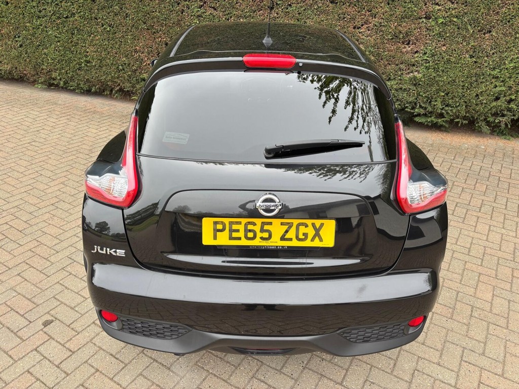 NISSAN JUKE