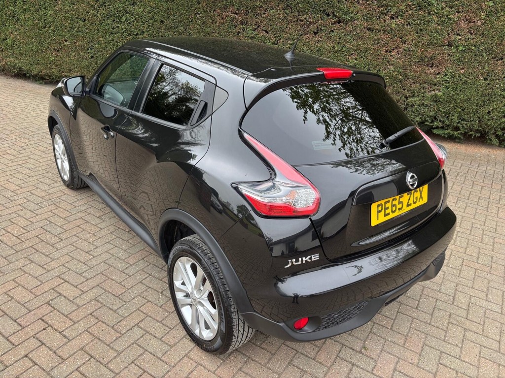 NISSAN JUKE