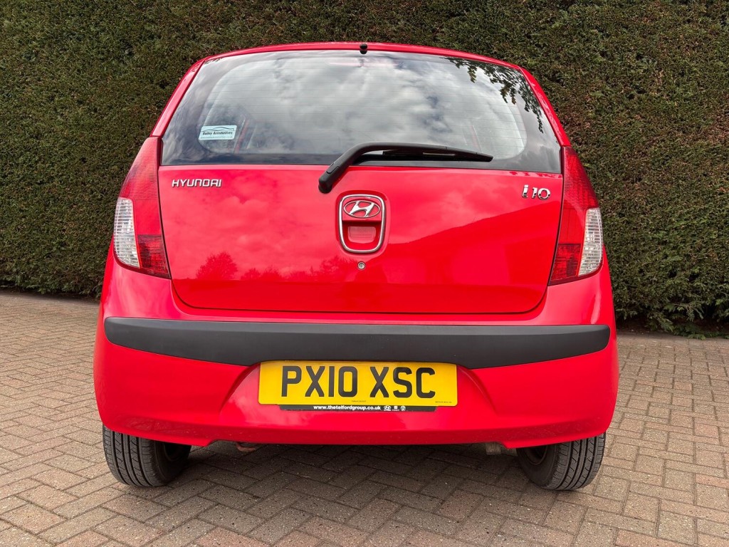 HYUNDAI I10