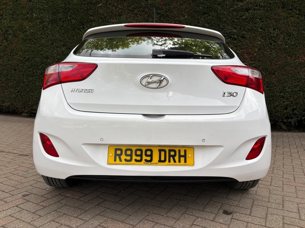 HYUNDAI I30