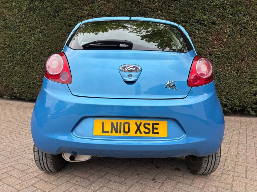 FORD KA