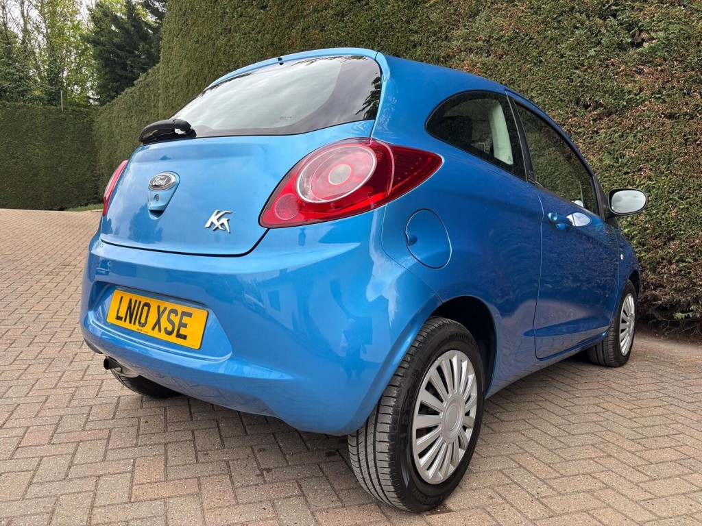 FORD KA