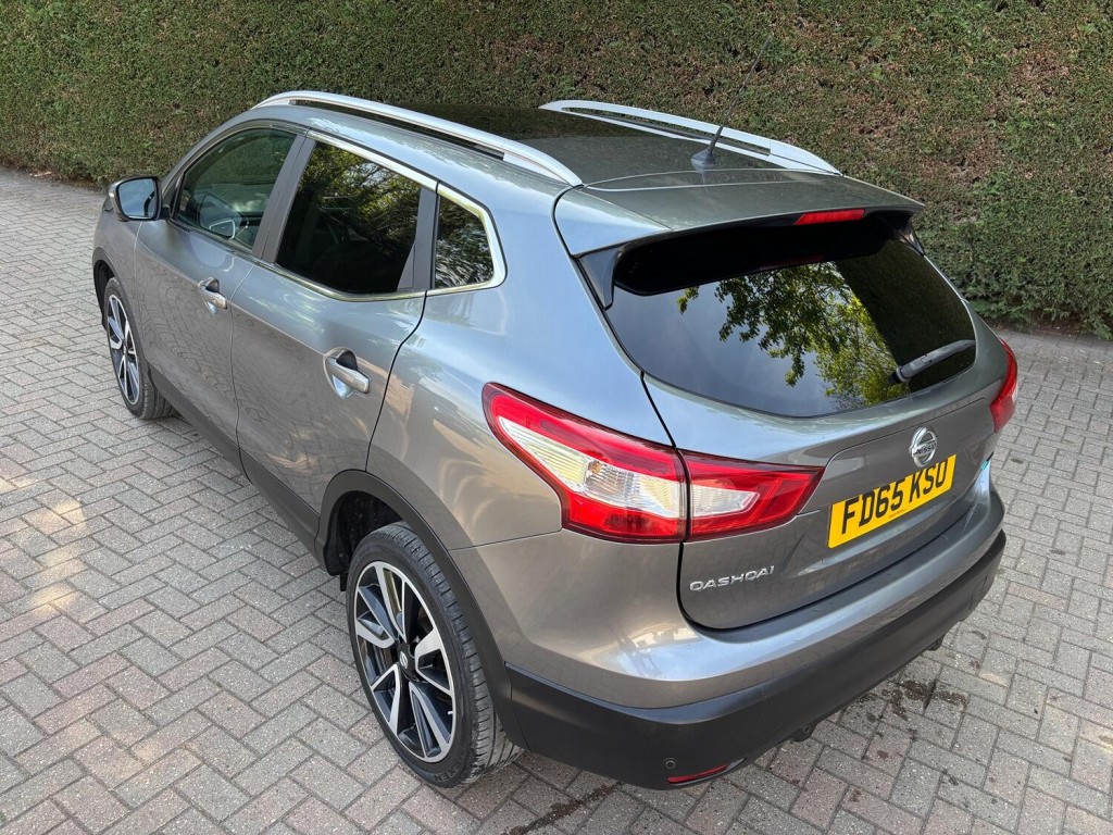 NISSAN QASHQAI