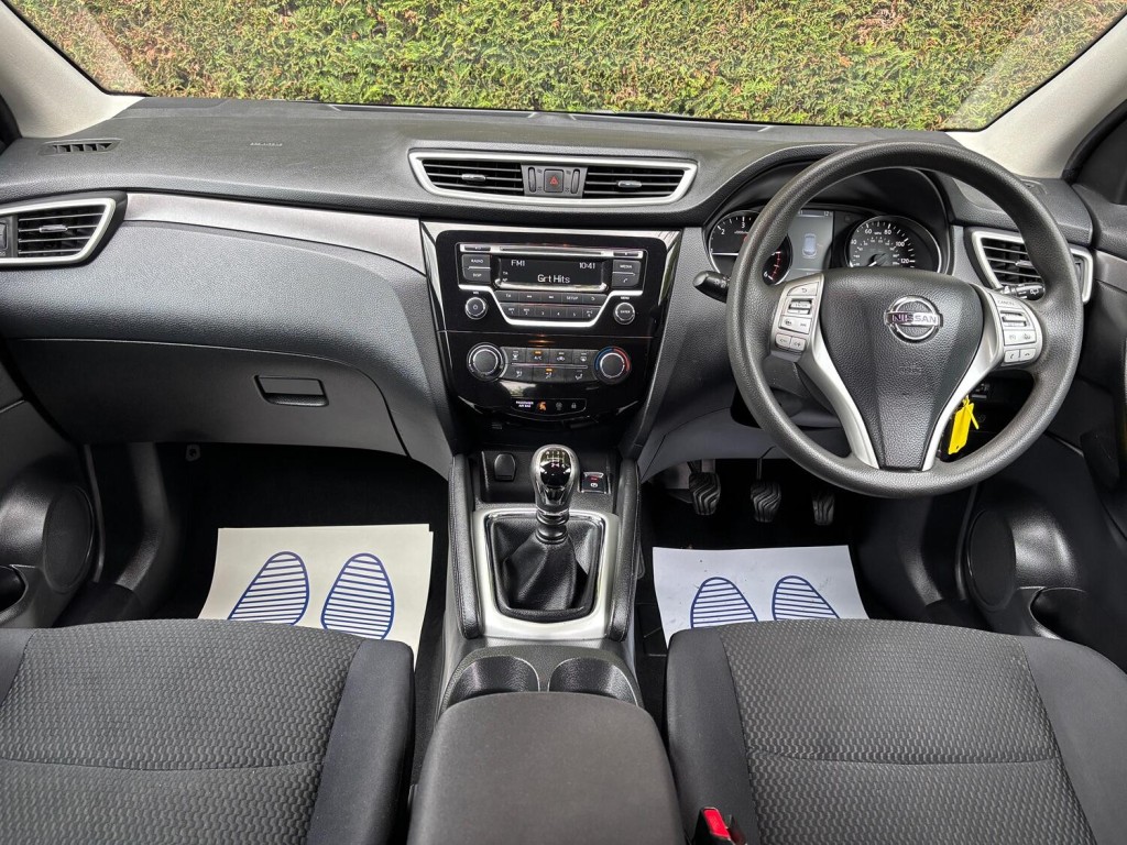 View NISSAN QASHQAI 1.5 dCi Visia