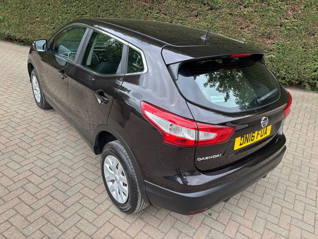 NISSAN QASHQAI