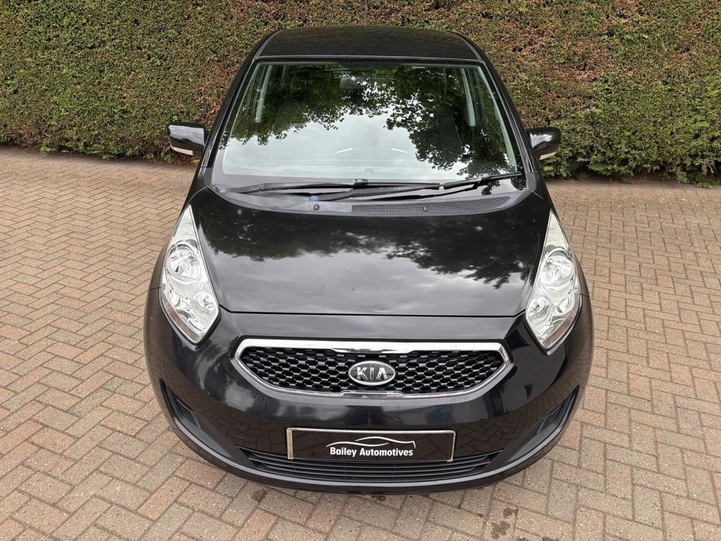 KIA VENGA