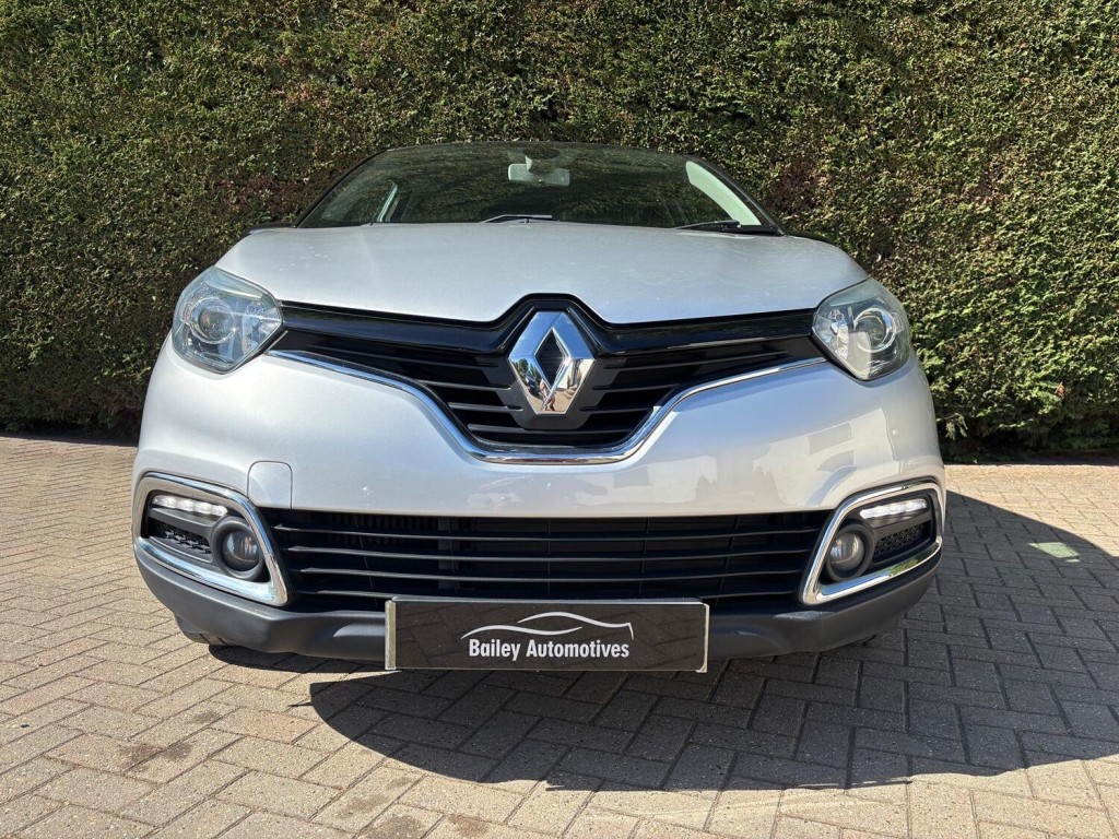 RENAULT CAPTUR