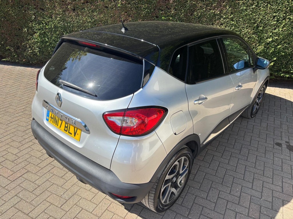 RENAULT CAPTUR