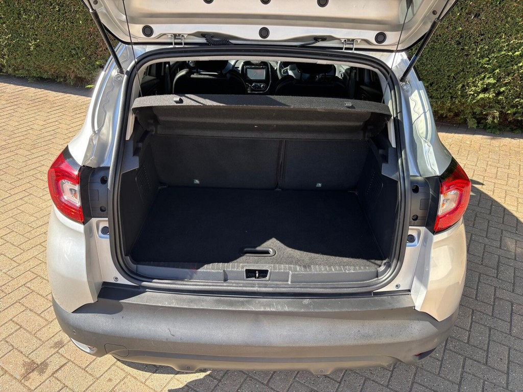 RENAULT CAPTUR