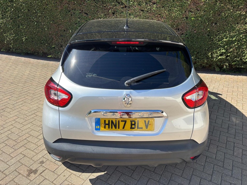 RENAULT CAPTUR