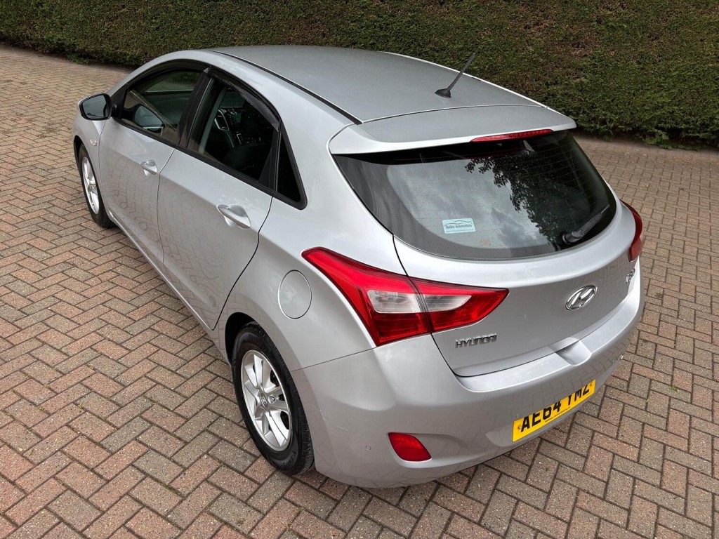HYUNDAI I30