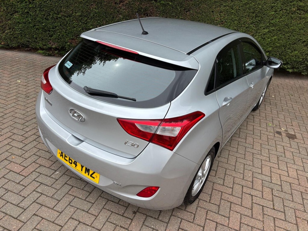 HYUNDAI I30