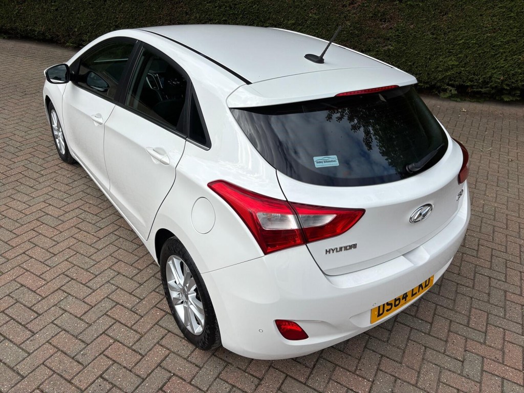 HYUNDAI I30